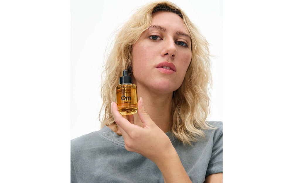 Rosehip + Black Cumin Clarifying Face Oil Mini