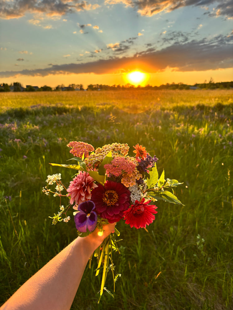 Fresh Bloom Friday Large Bouquet