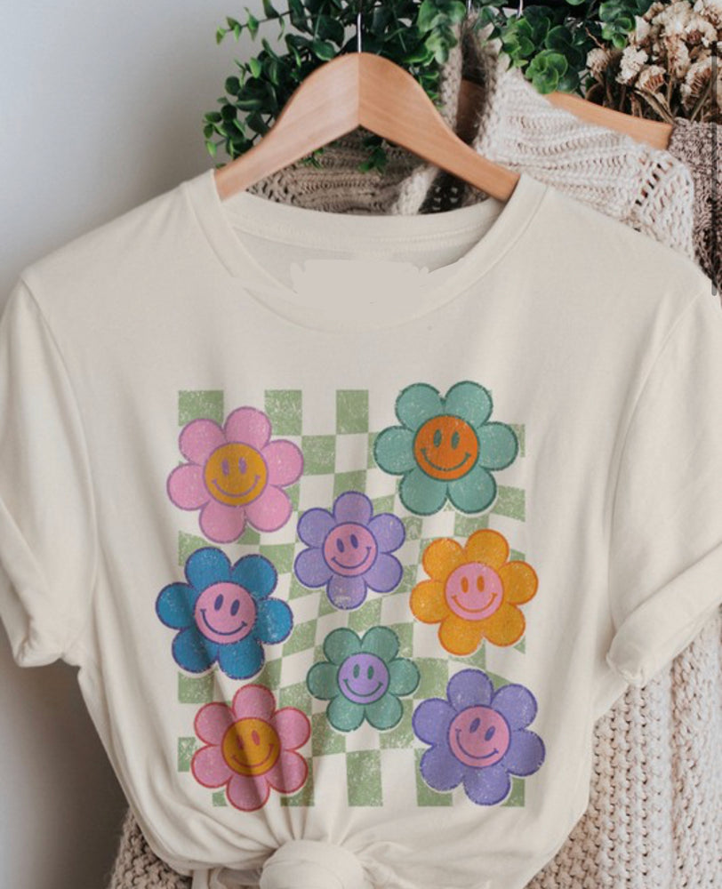 Checkered Happy Face Flowers Retro Oversized T Shirt